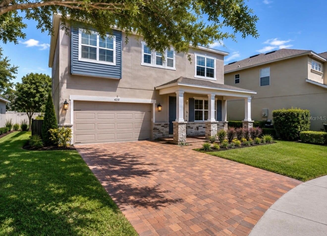2813 ROSEGLEN 2