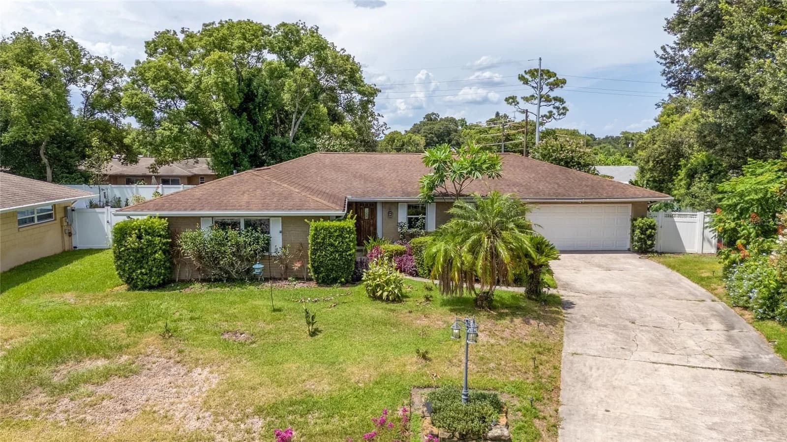 3175 LAKE ANDERSON 2