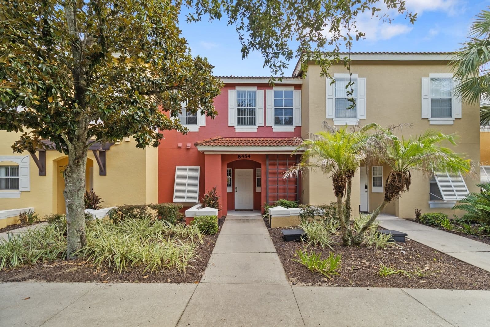 8454 CRYSTAL COVE 2