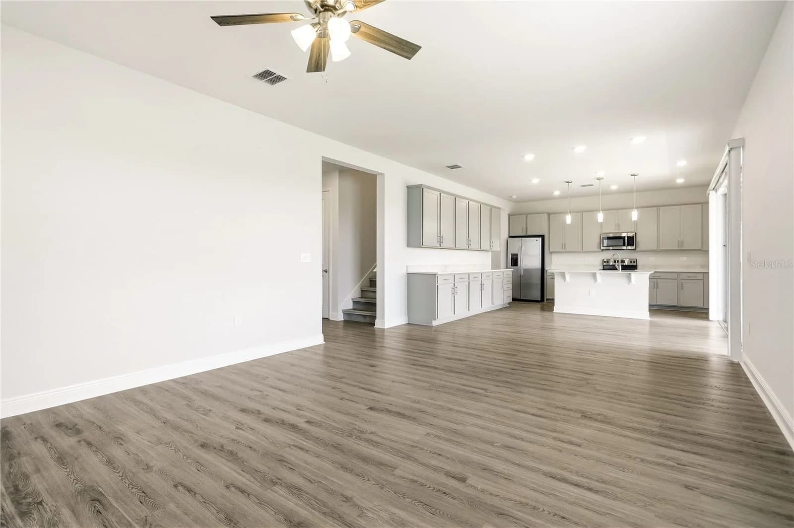 1128 SUGARWOOD 3