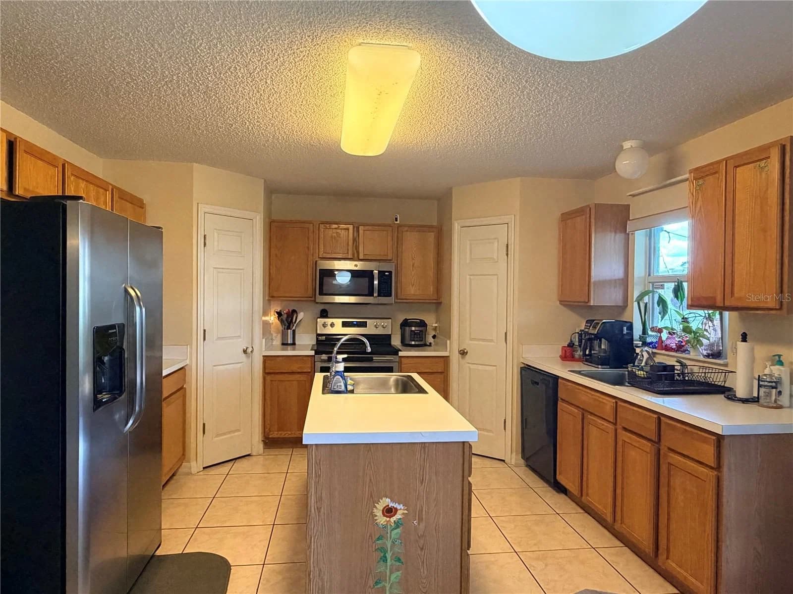 905 GLOUCESTER 4