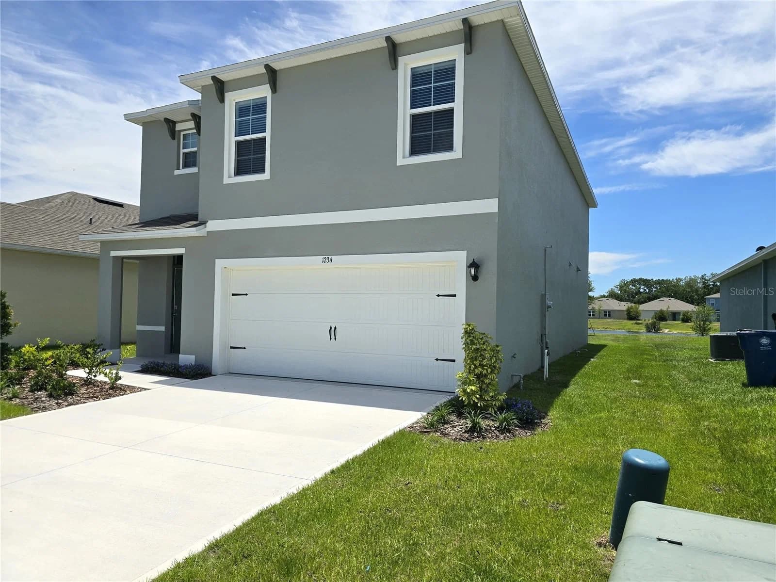 1234 RED HILL 3