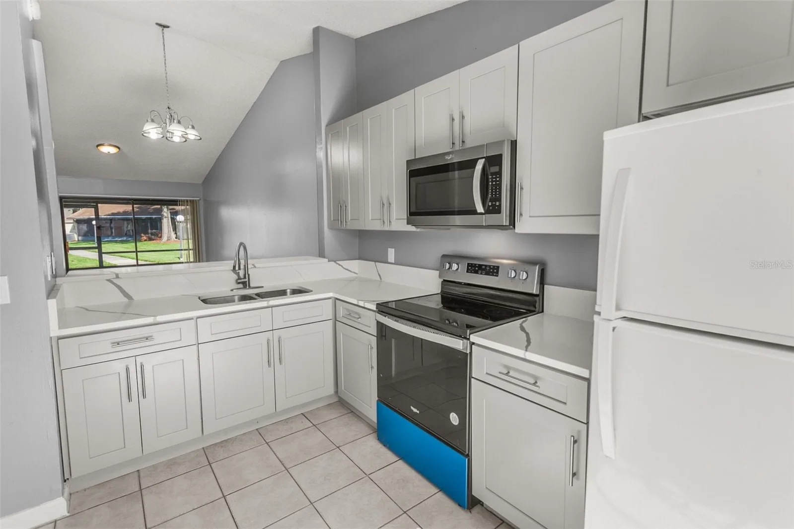 85 SILVER PARK 4