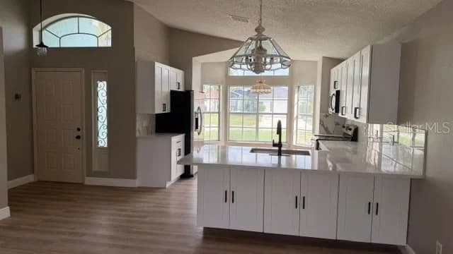 1619 ELMSTEAD 2