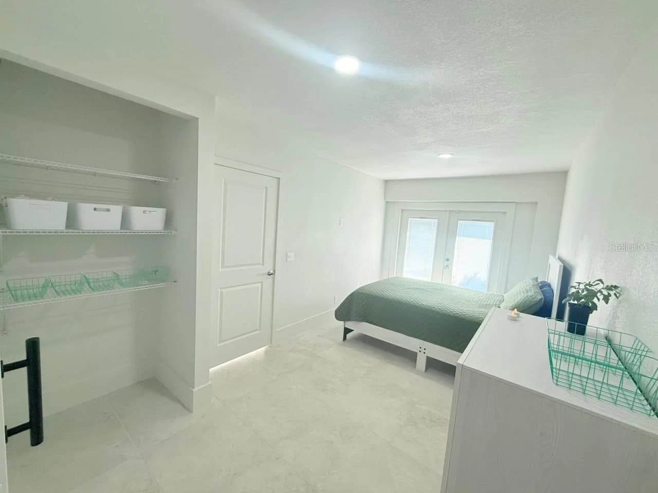 4703 WINDWOOD 5