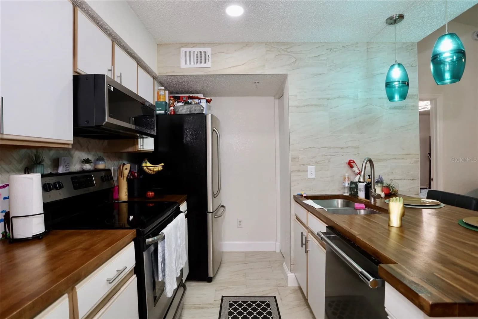 2217 GRAND CAYMAN 5