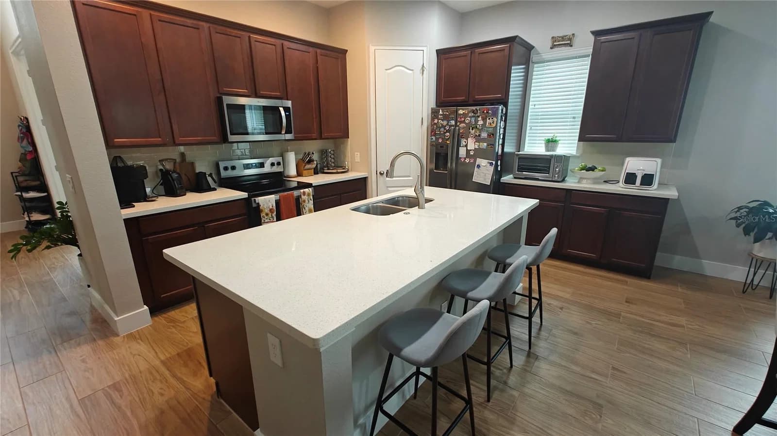 7960 NEMOURS Parkway, Orlando, FL 32827 2