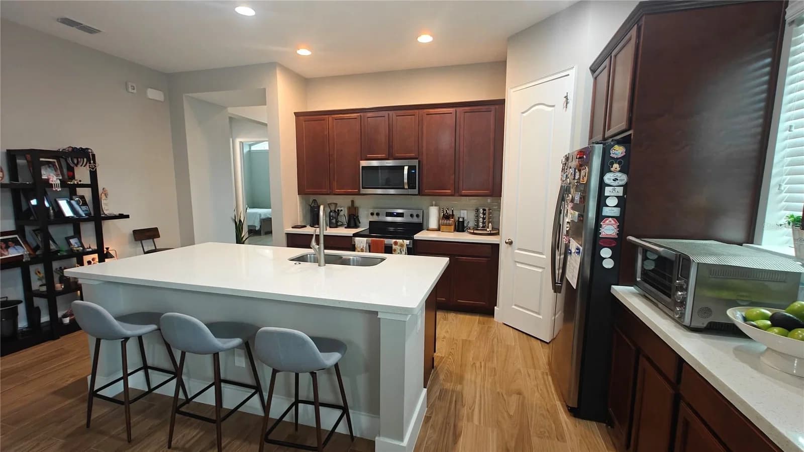 7960 NEMOURS Parkway, Orlando, FL 32827 3