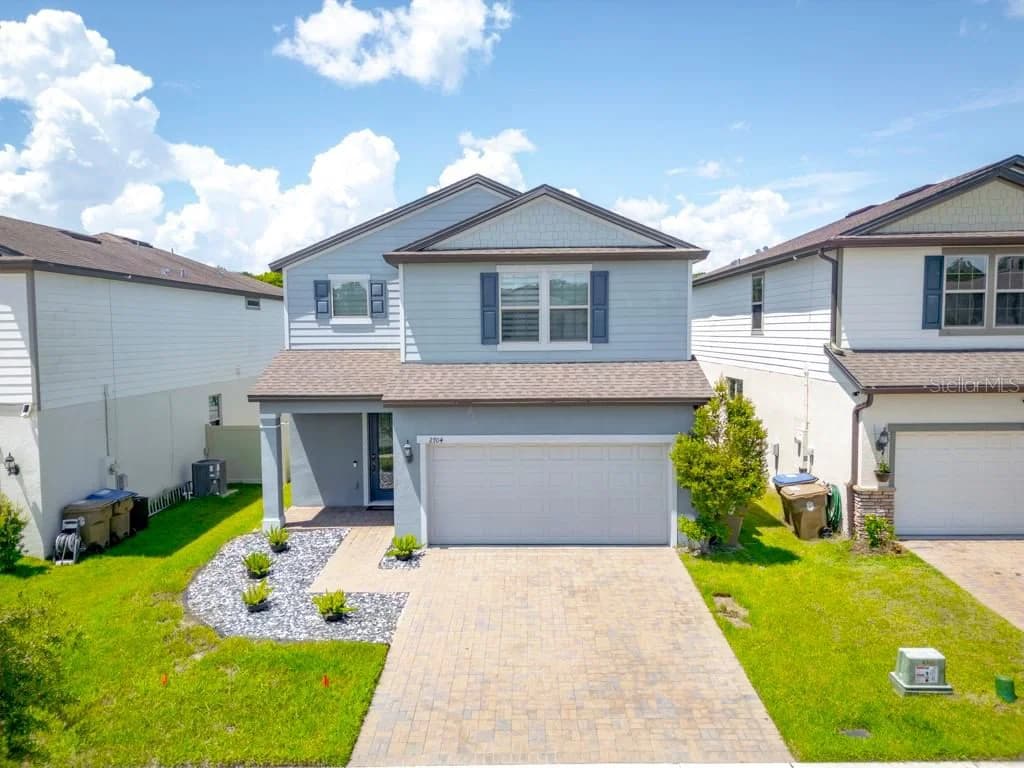 2704 VISTA VERDE 5