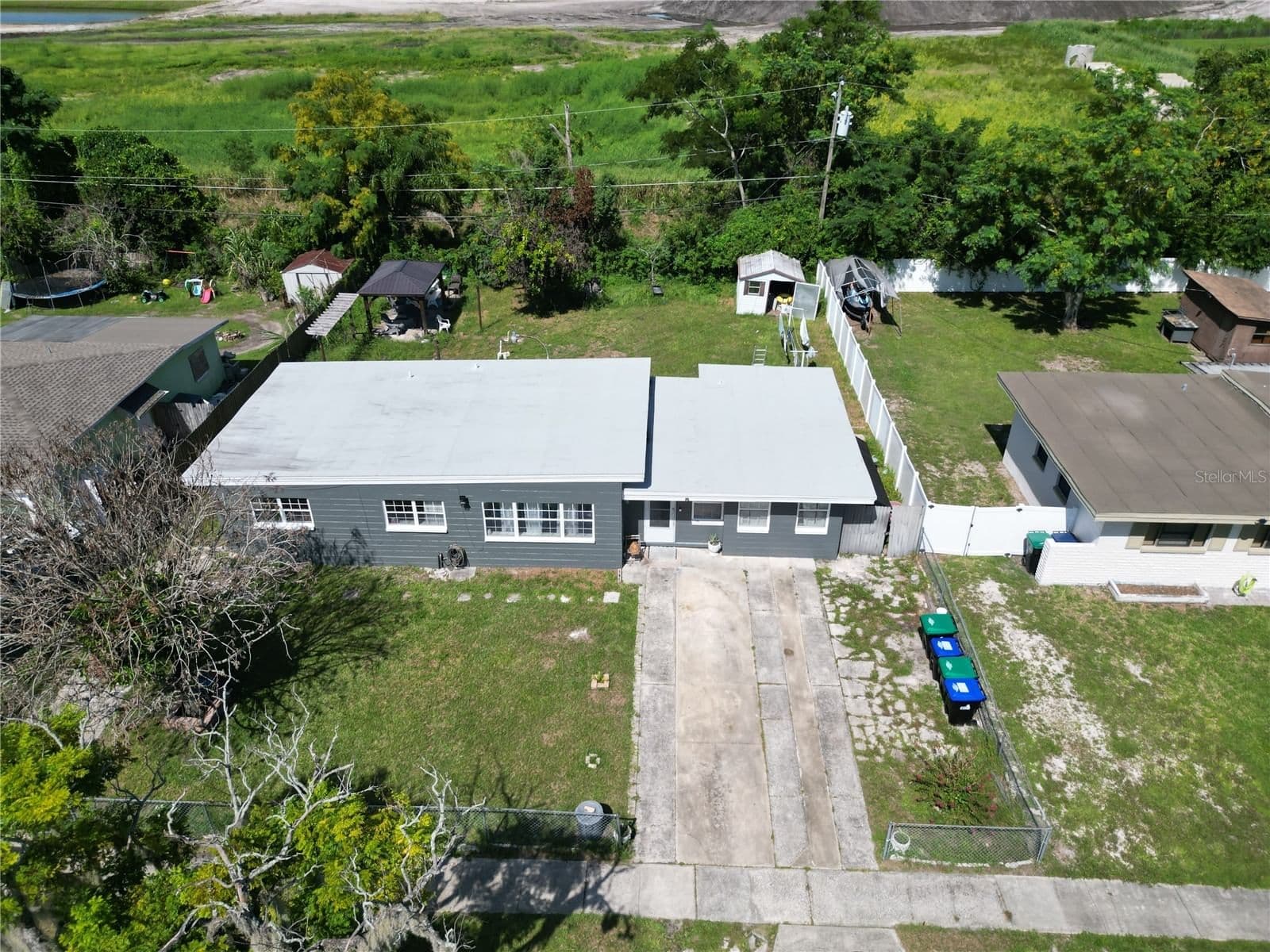 610 CAPEHART 2