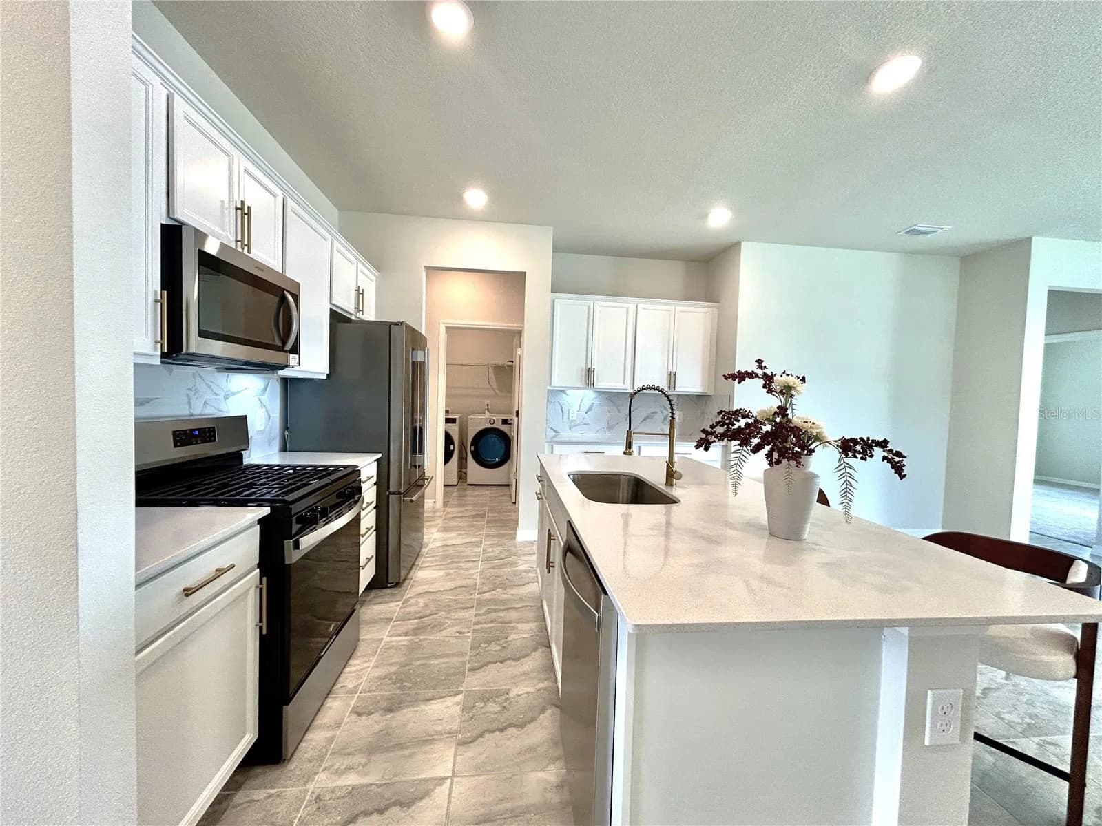 10621 BISSELL Street, Orlando, FL 32836 3
