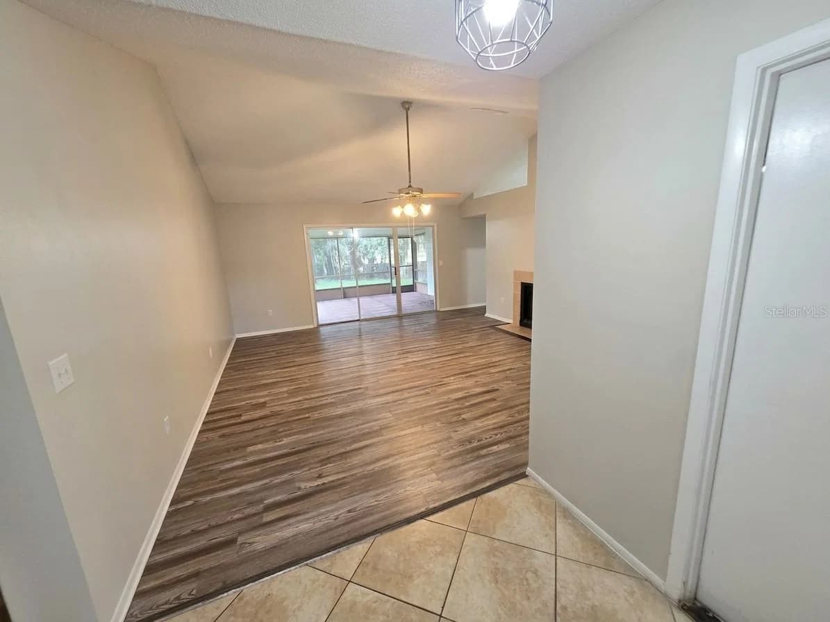 6416 LAKE HORSESHOE 4
