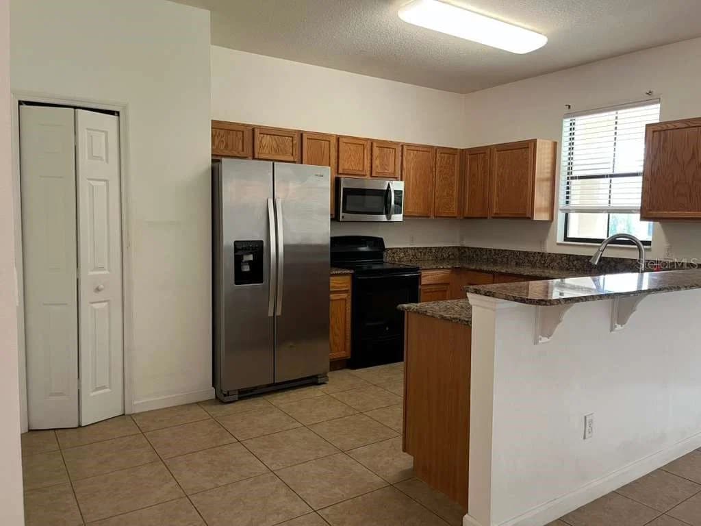 1712 PORTOFINO MEADOWS 2