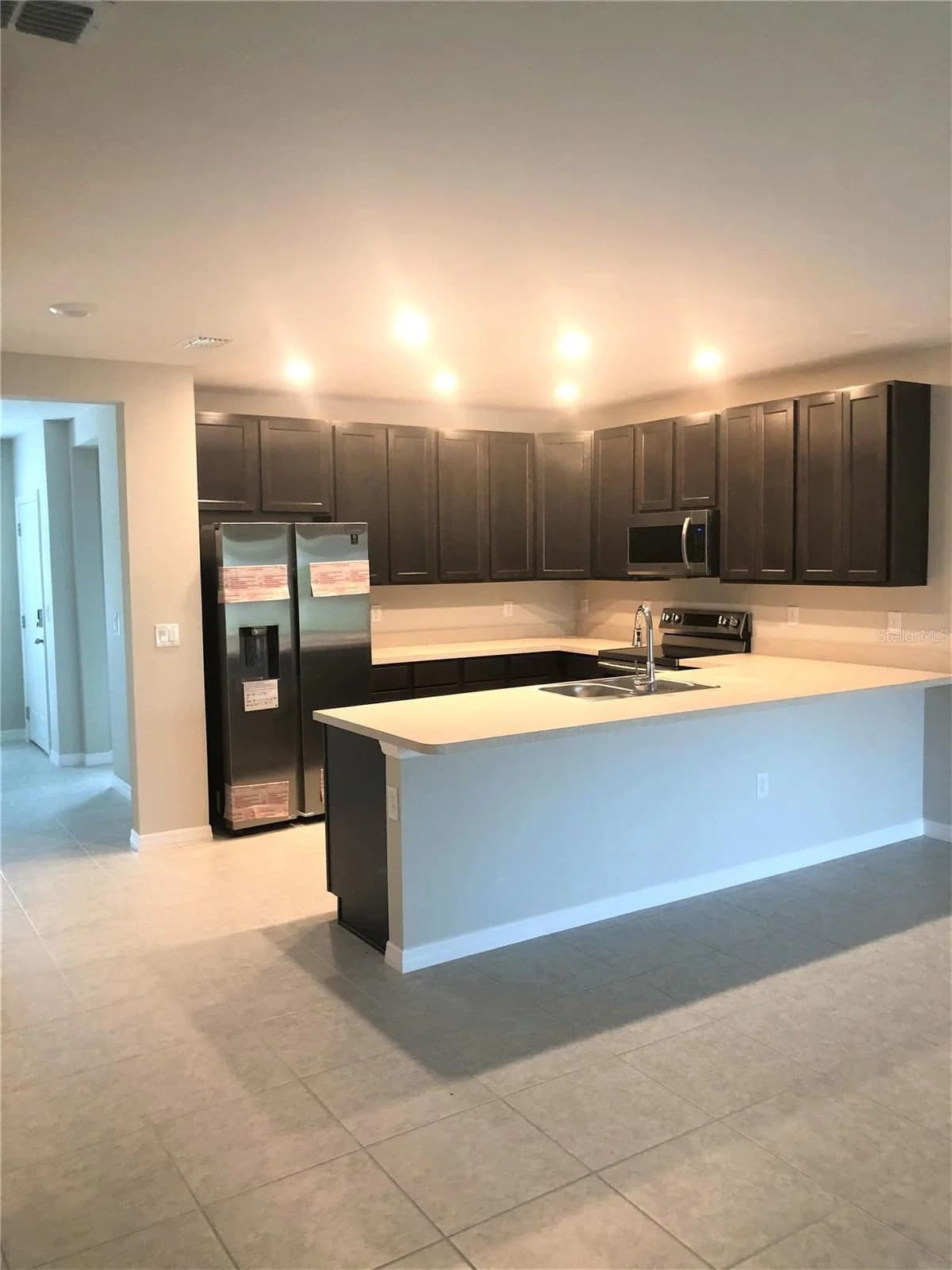 4776 CORAL CASTLE 3