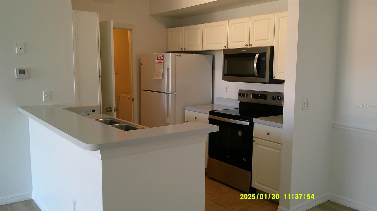 5548 METROWEST Boulevard #306, Orlando, FL 32811 3