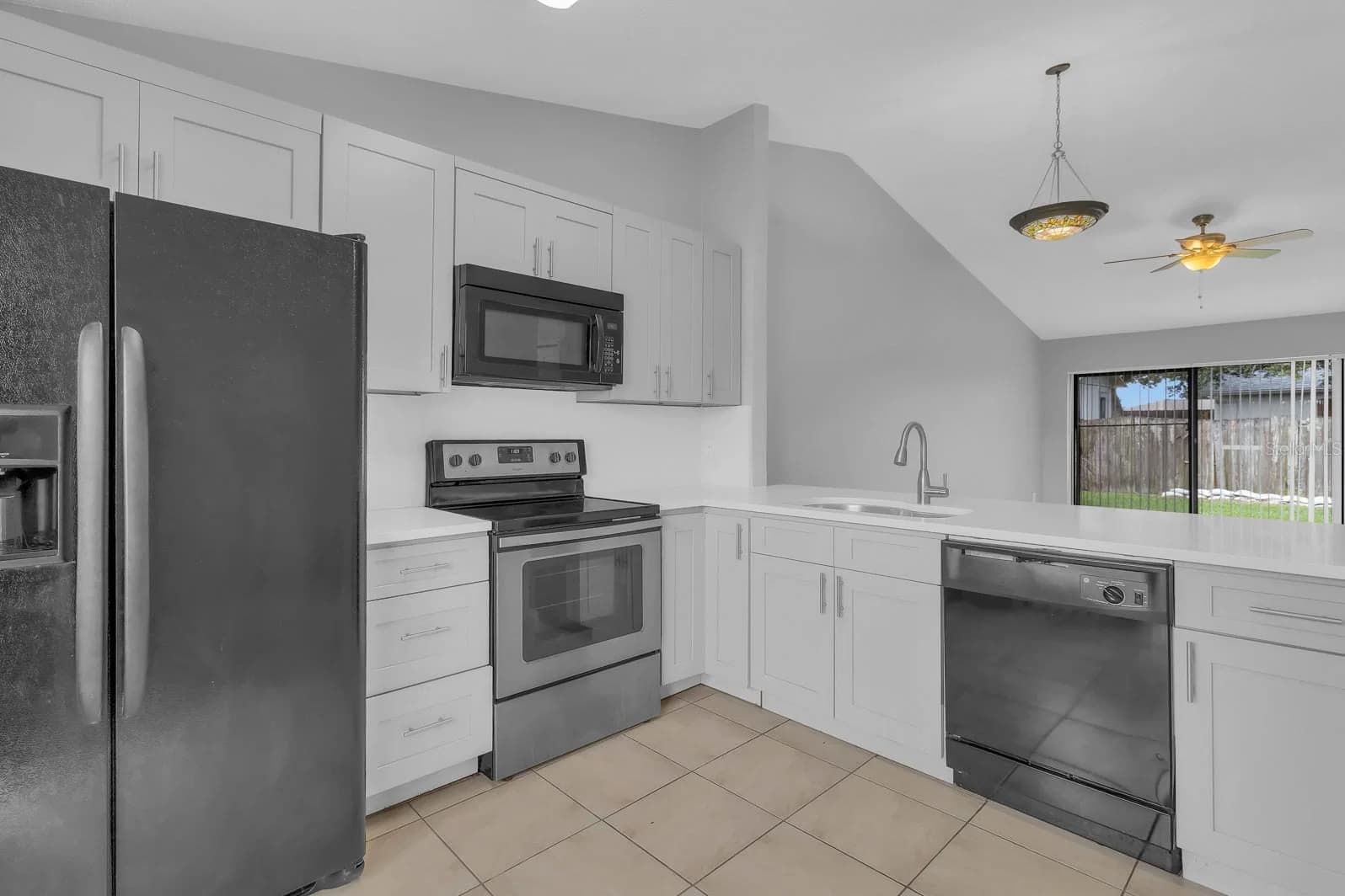 907 PARK VILLA 2