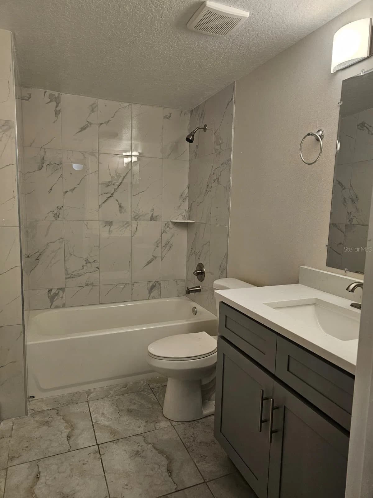 13232 GALICIA #101, Orlando, FL 32824 3