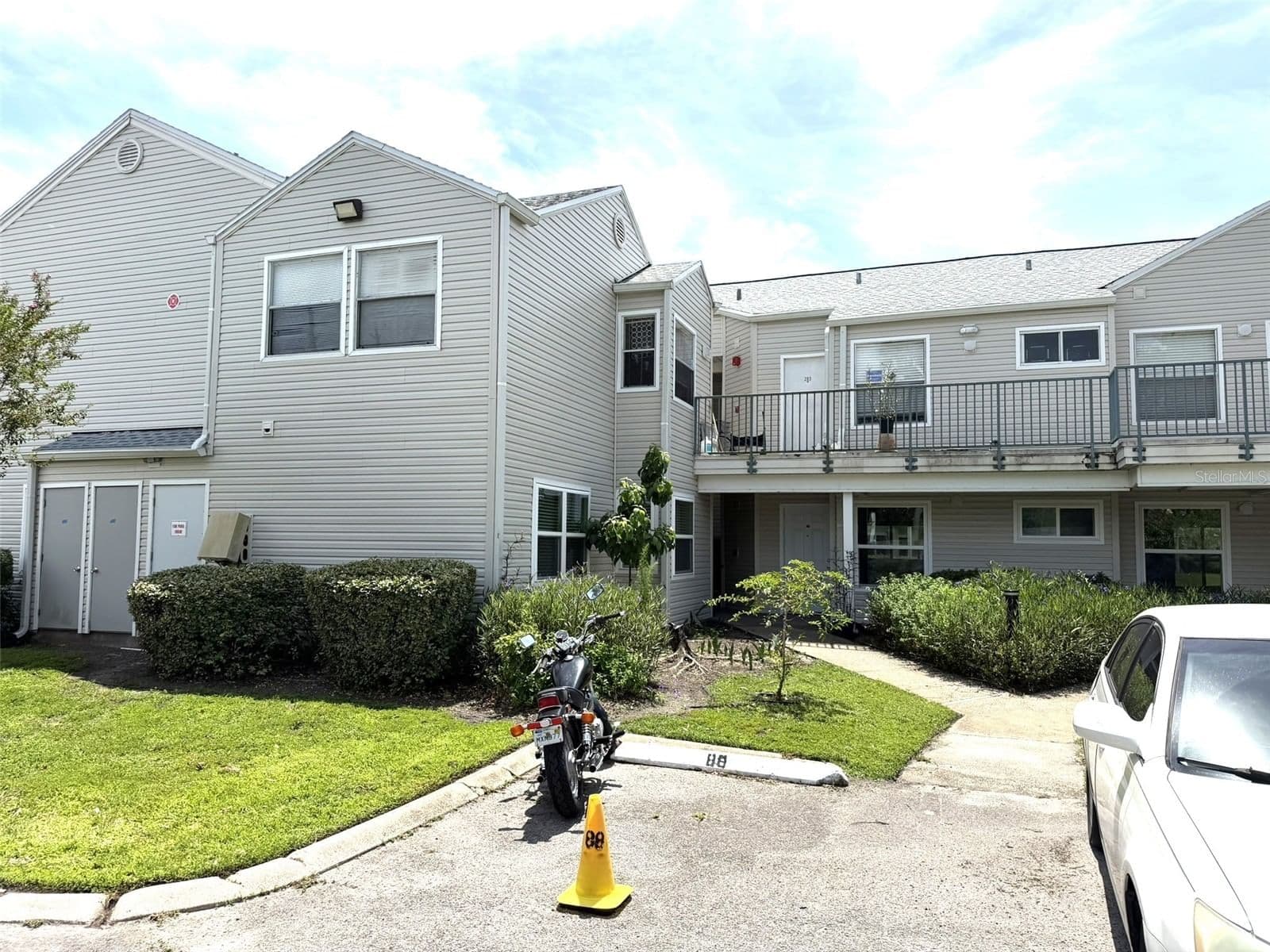 2524 WOODGATE Boulevard #102, Orlando, FL 32822