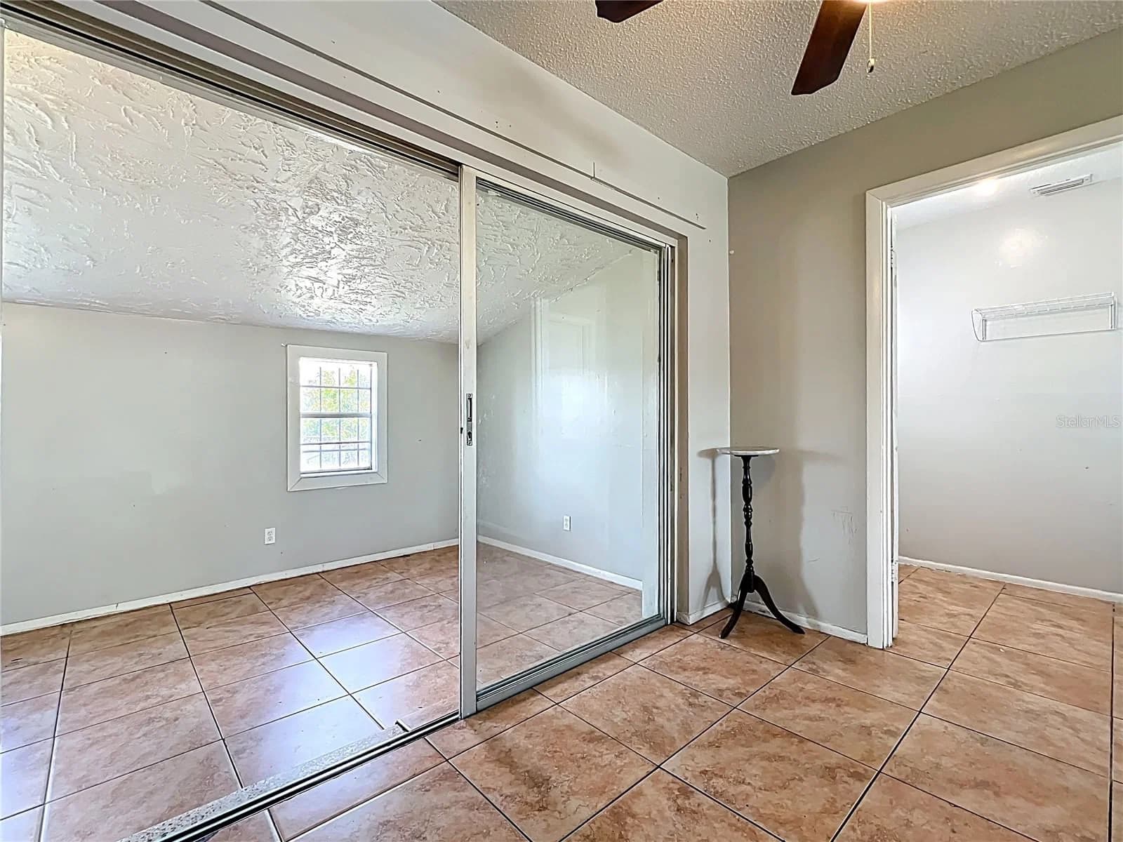 4343 LAKE RICHMOND Drive 4
