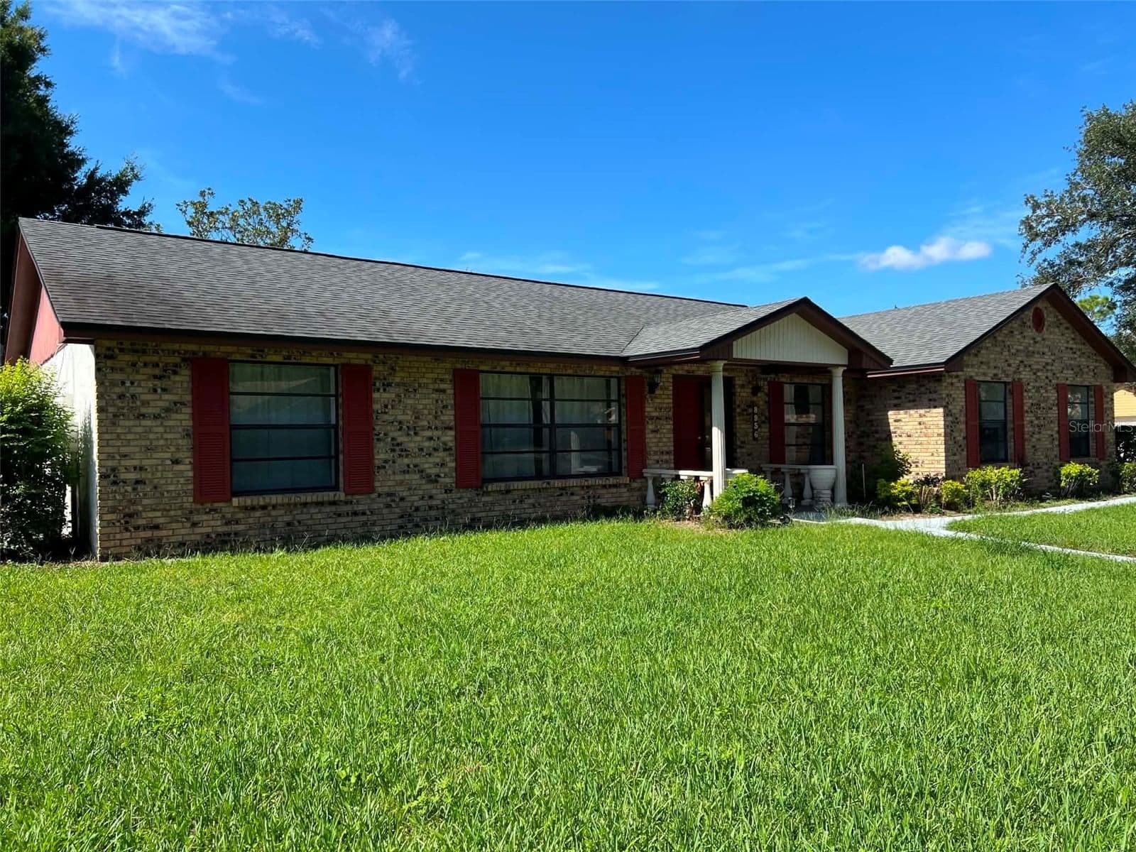 8936 ROSE HILL Drive, Orlando, FL 32818 2