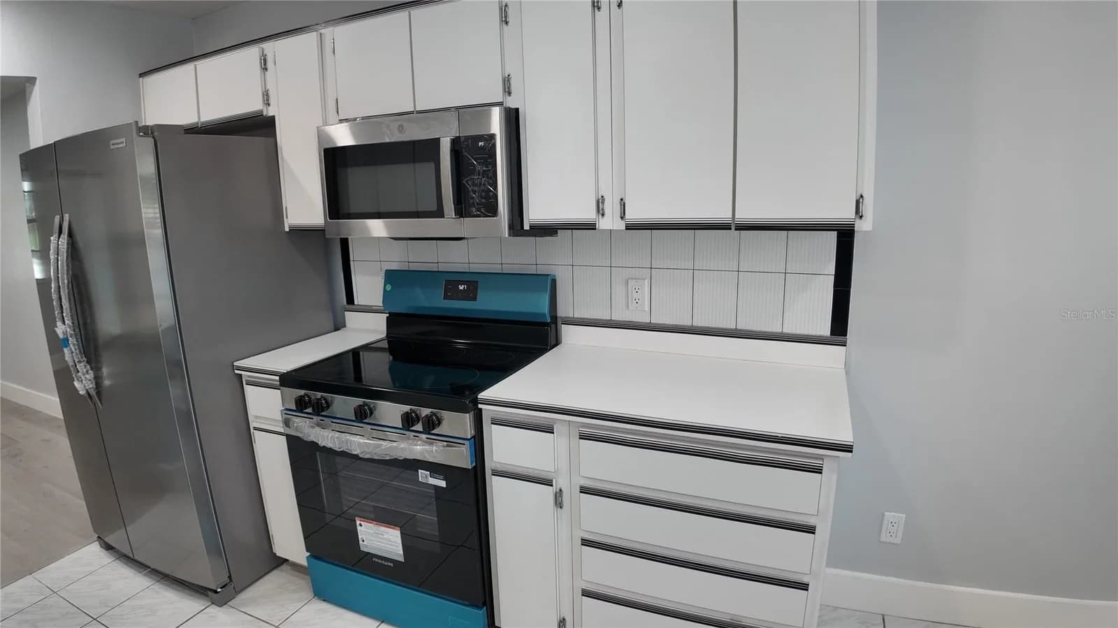 11742 WHITEWING Court, Orlando, FL 32837 3