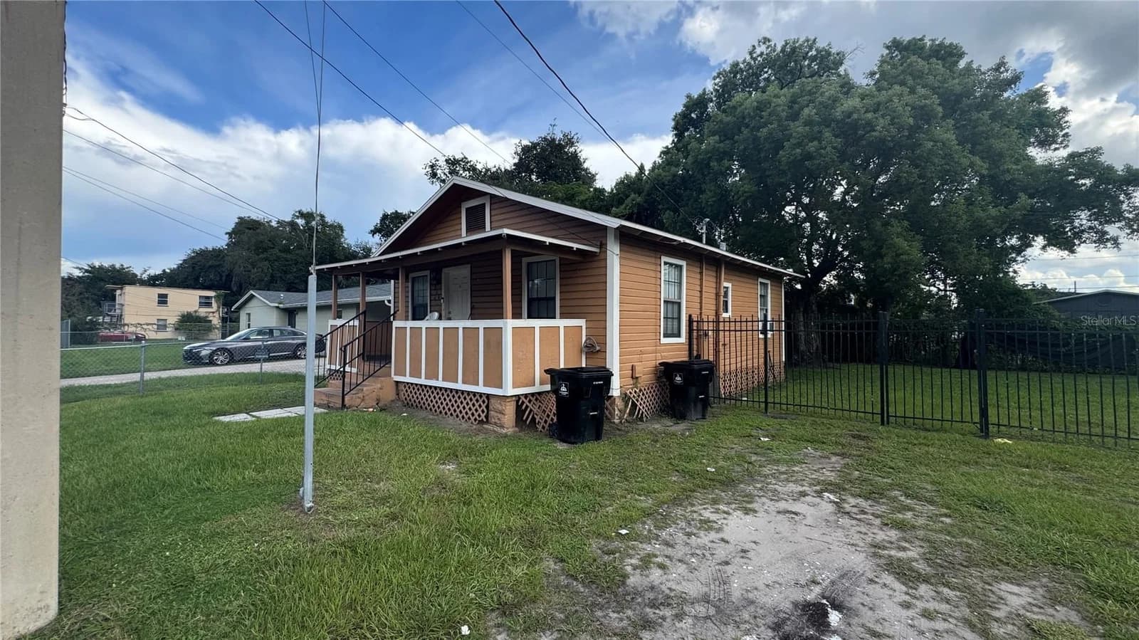 914 SOUTH Street, Orlando, FL 32805 2