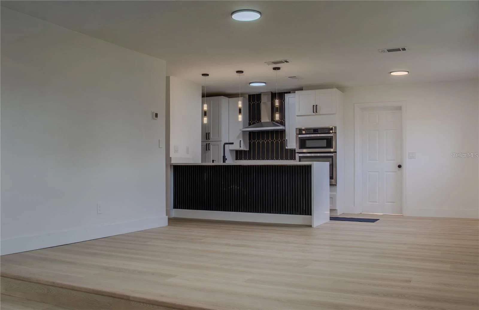 7732 LINARIA Drive 4