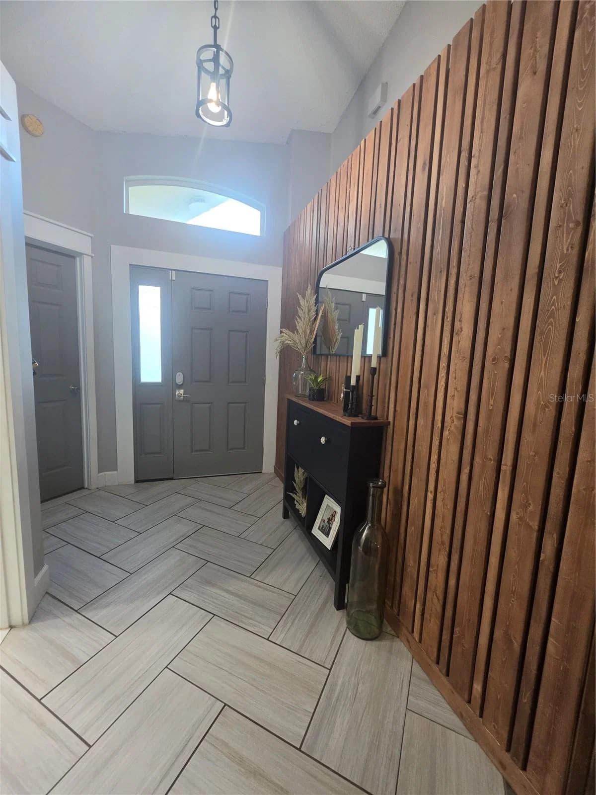 13325 LAVER Lane, Orlando, FL 32824 3