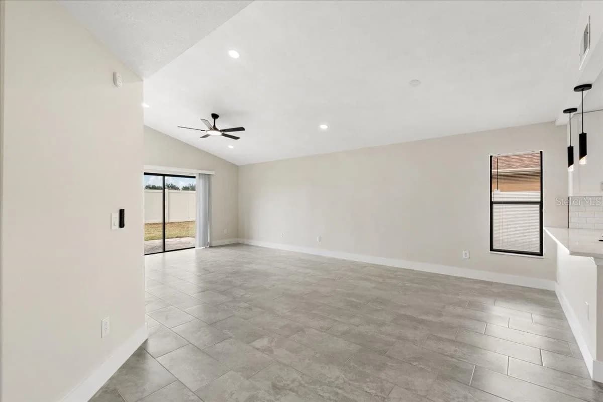 1015 OCALA WOODS Lane 4