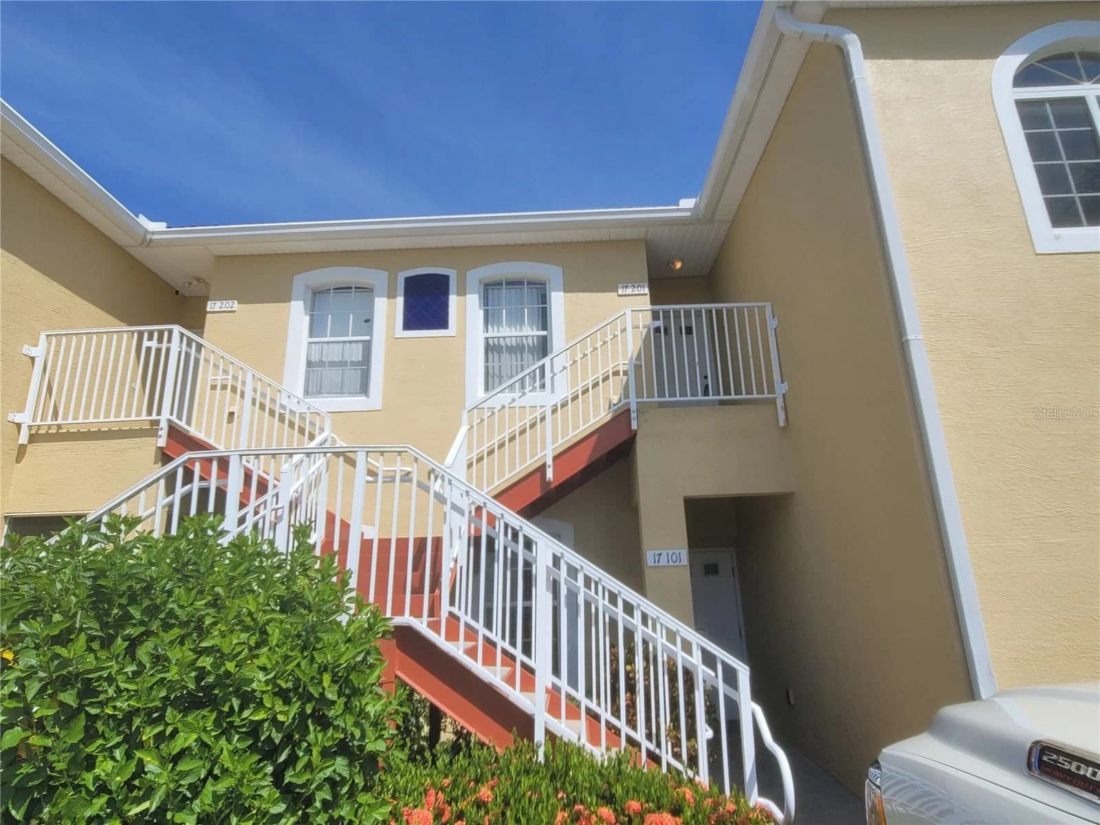17201 INDIAN CREEK Drive #17201, Poinciana, FL 34759