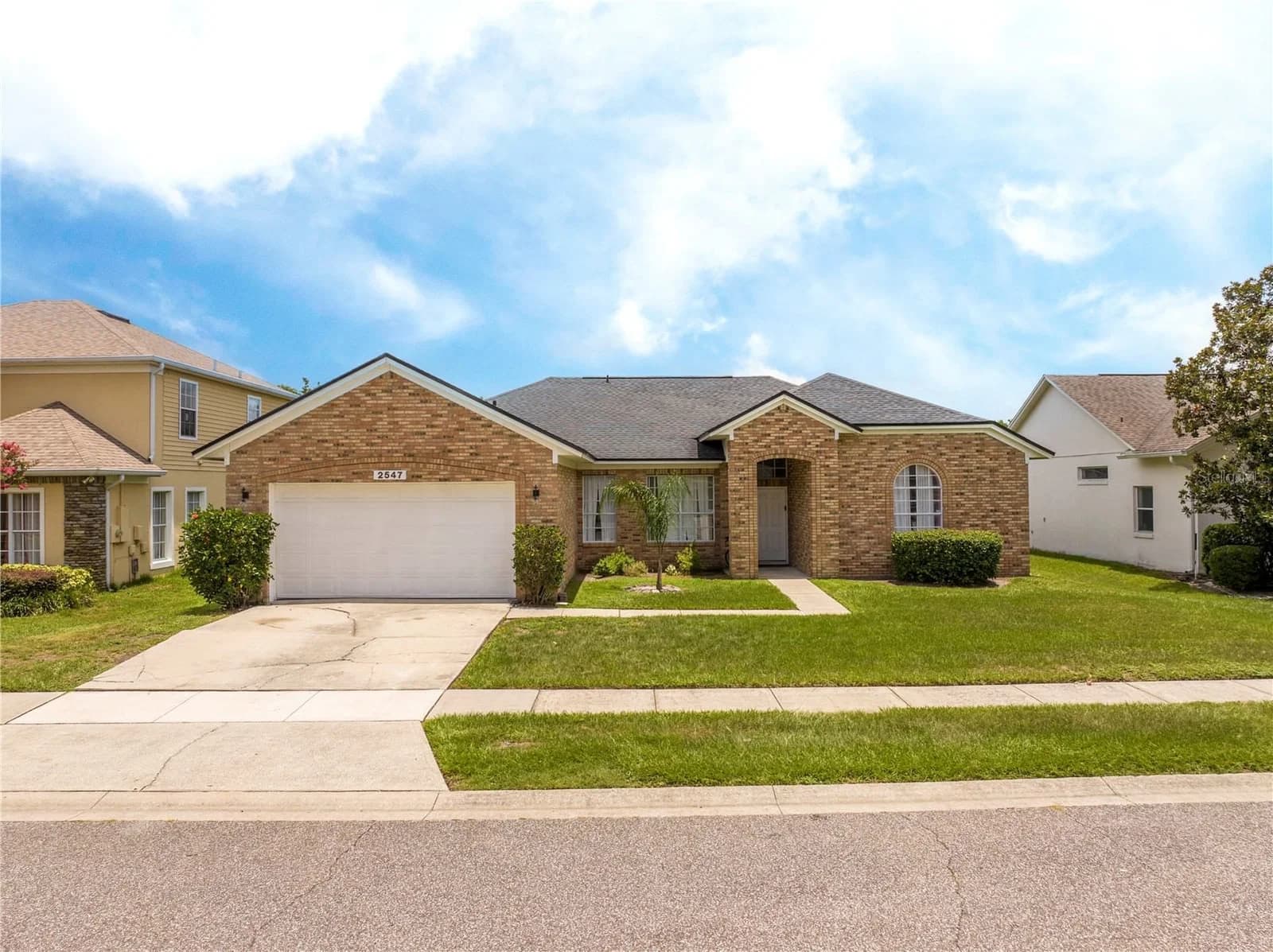 2547 RACCOON RUN Lane, Orlando, FL 32837
