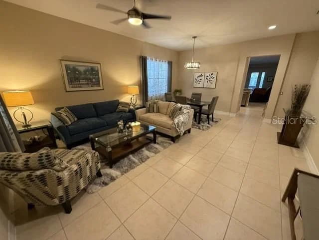 8427 PRESTBURY Drive, Orlando, FL 32832 3