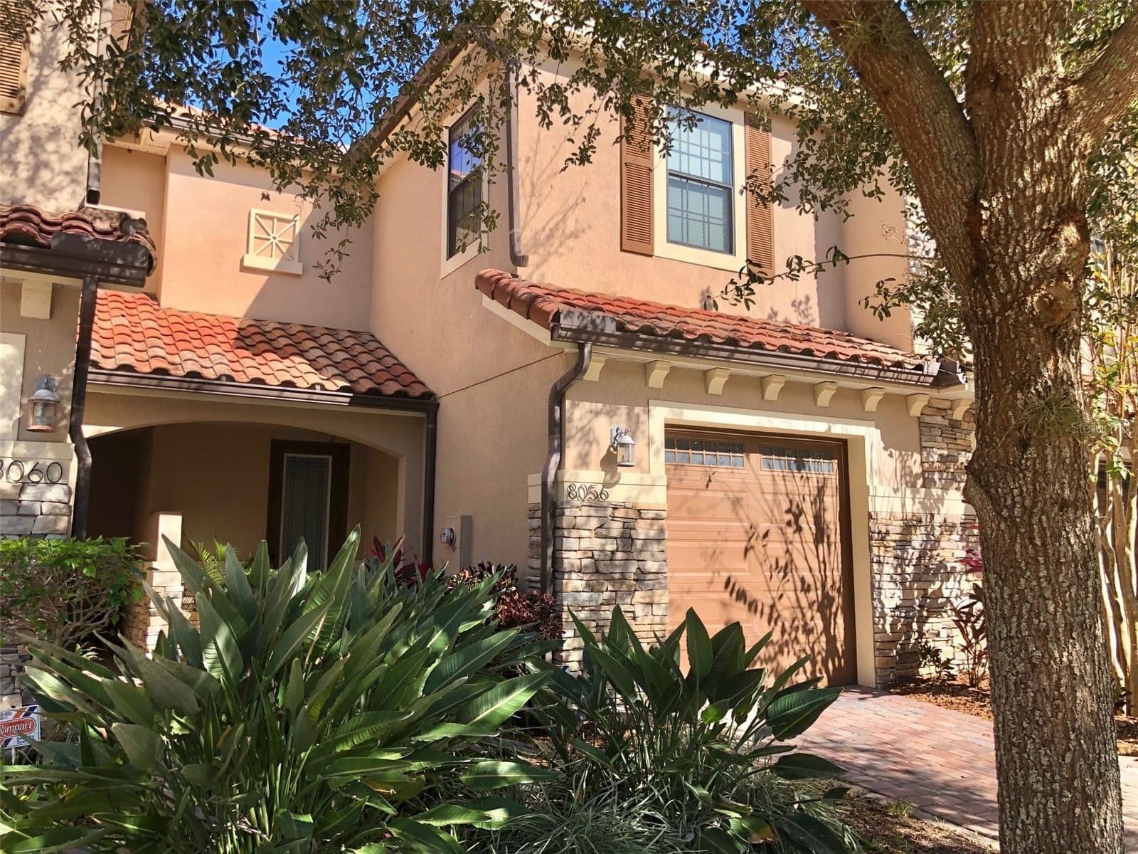 8056 PRESTBURY Drive, Orlando, FL 32832