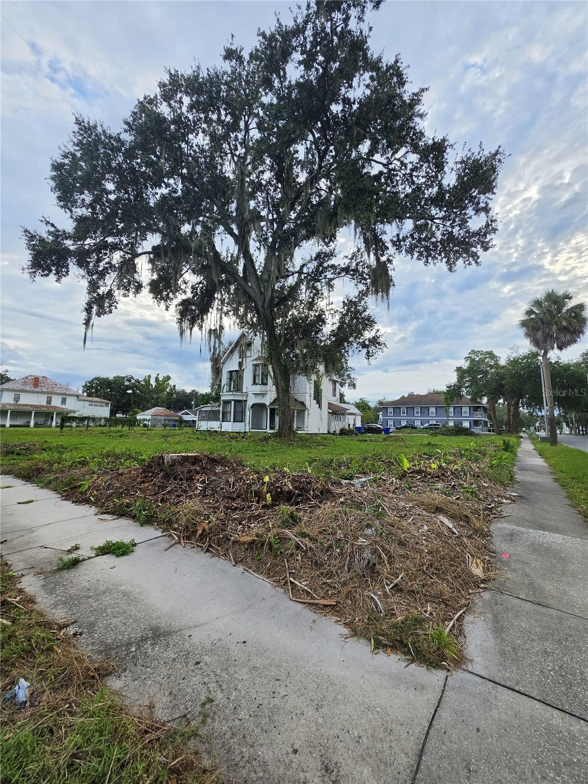 206 VERNON Avenue, Kissimmee, FL 34741