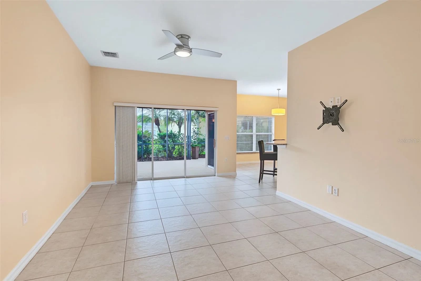 513 HEARTWELL DR 5