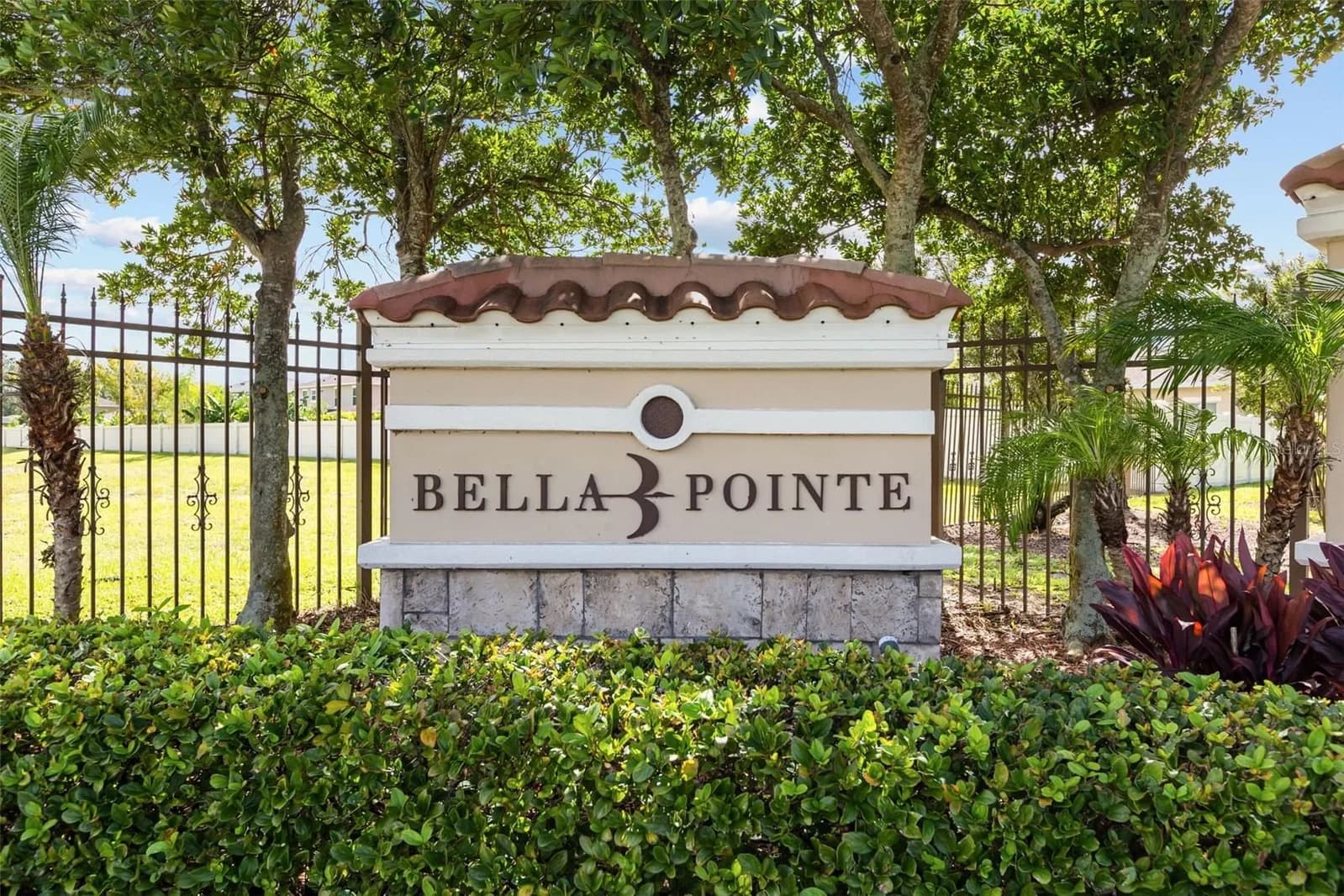 3609 SAIL HARBOR Drive 4