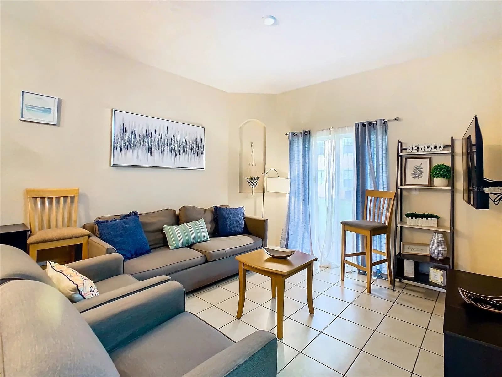 2705 BUSHMAN Drive, Kissimmee, FL 34746 2