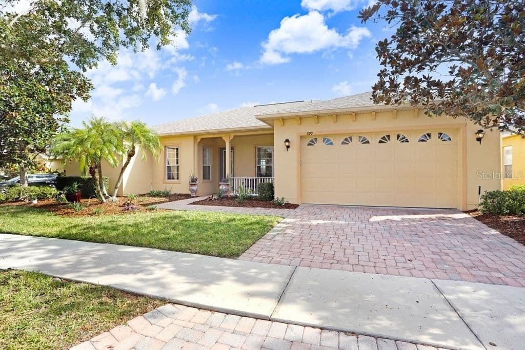 699 GLENDORA, Kissimmee, FL 34759 3