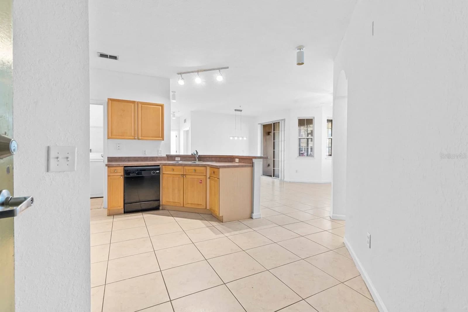 707 TERRACE RIDGE 4