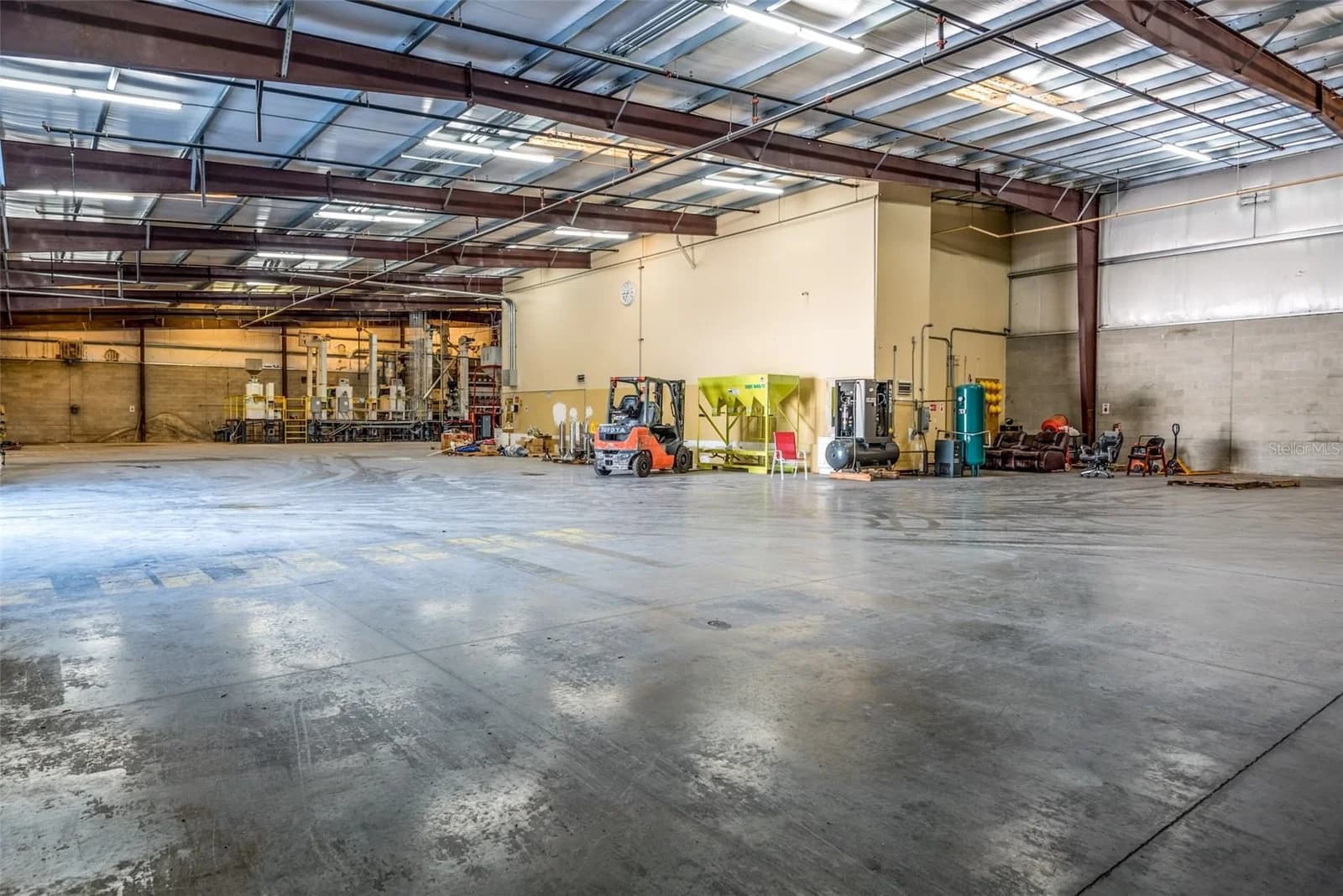 1770 BUSINESS CENTER 5