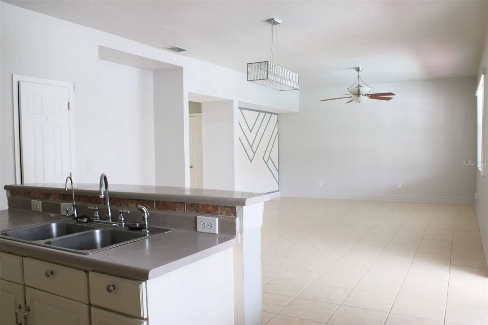 1338 BLACKWATER POND Drive 4