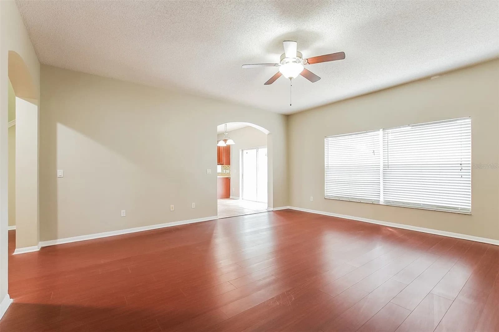 2043 HAMMOCK MOSS Drive, Orlando, FL 32820 3