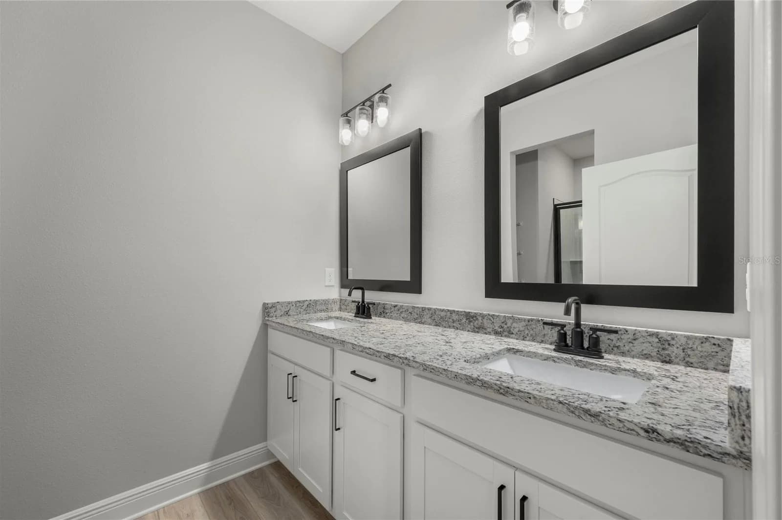 7891 SOMERSWORTH 5
