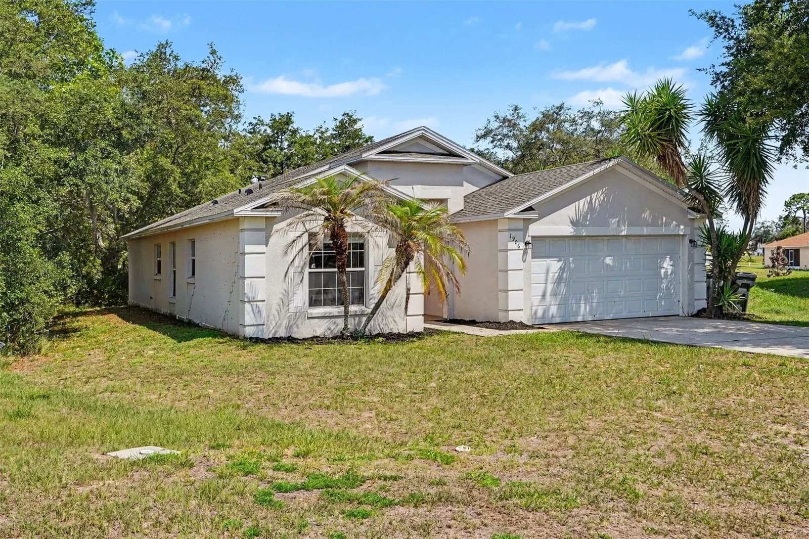 1906 LAKEVIEW, Kissimmee, FL 34759 3