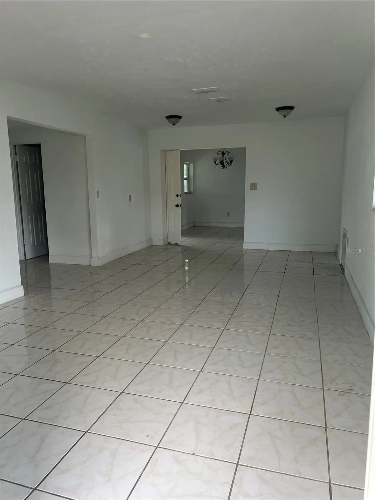 14405 DARING, Orlando, FL 32826 3