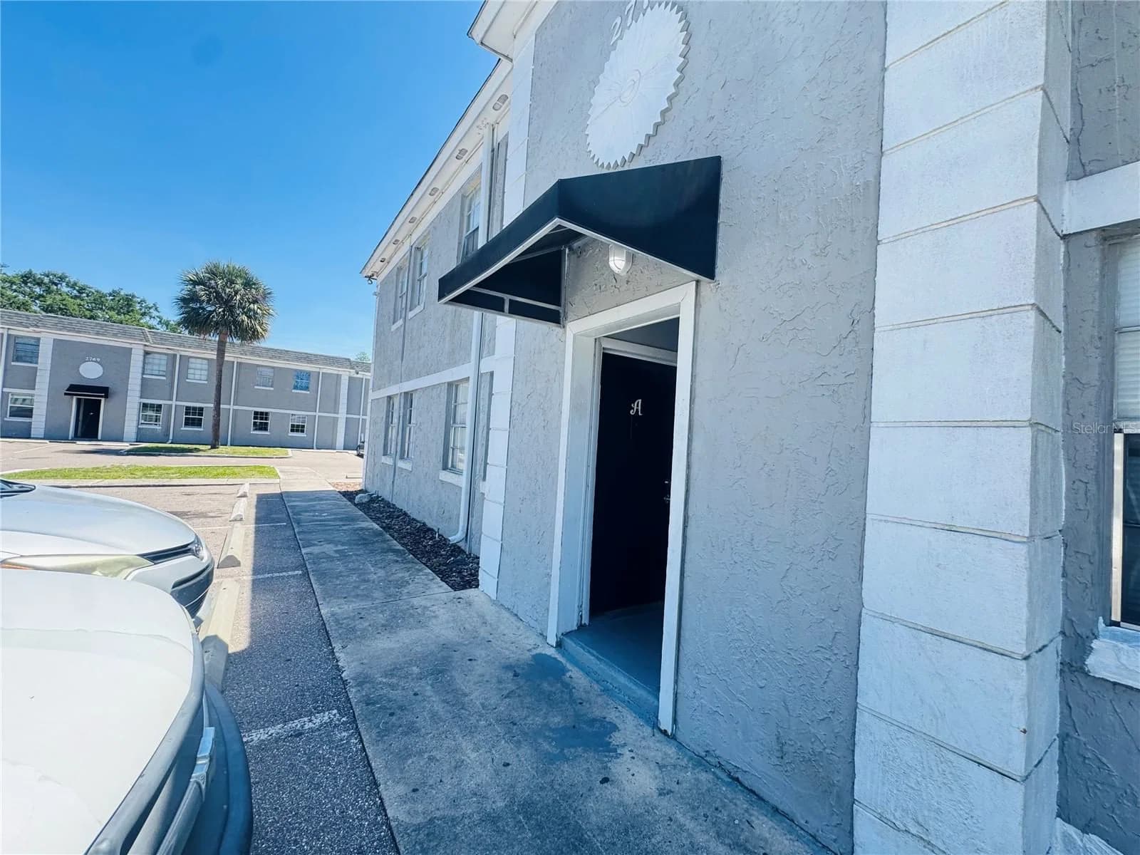 2777 L B MCLEOD, Orlando, FL 32805 2