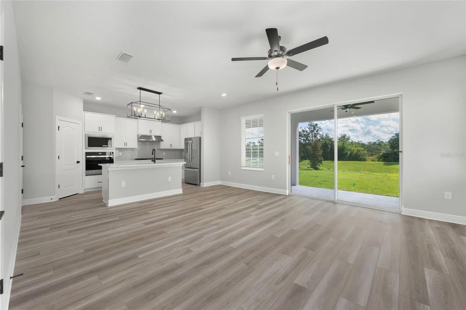 7657 SOMERSWORTH, Kissimmee, FL 34747 3