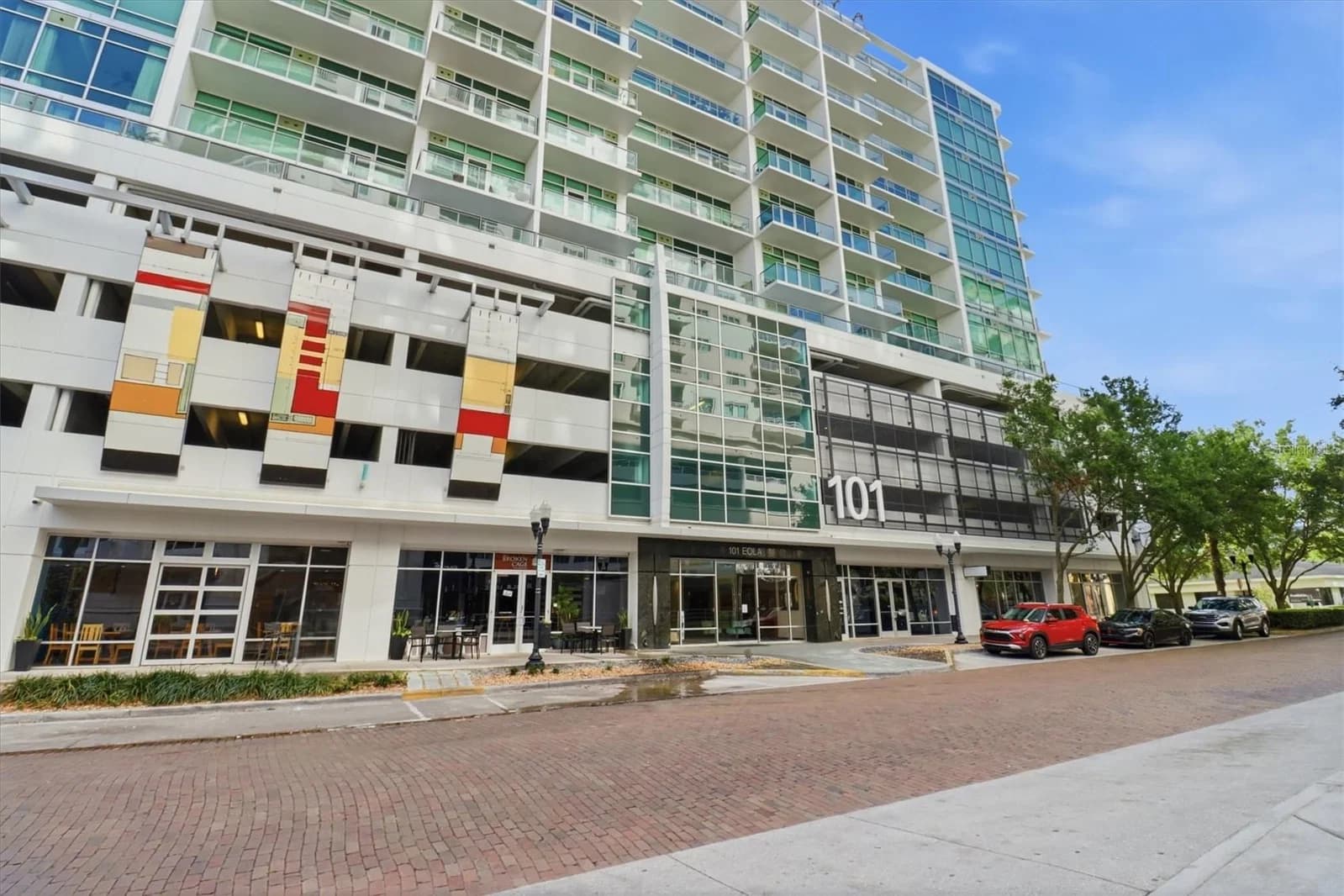 101 EOLA, Orlando, FL 32801