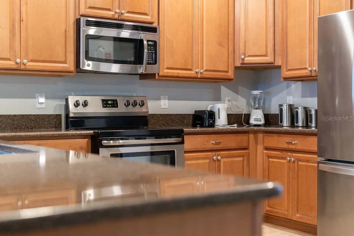 1474 ROLLING FAIRWAY 5