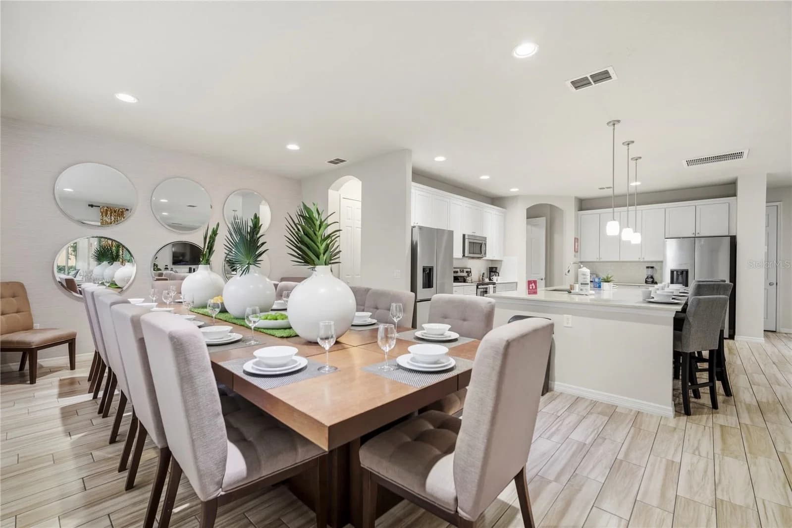 4007 OAKRISE 5